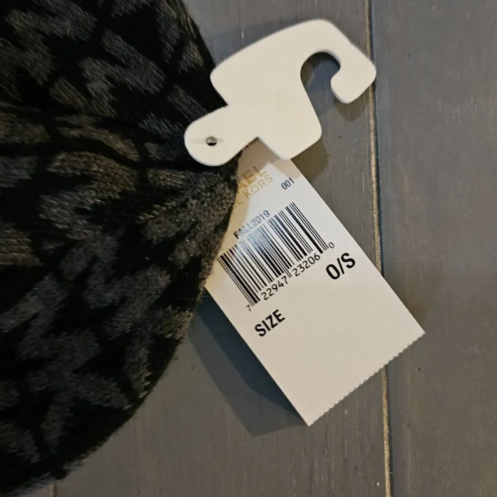 Michael Kors Women's Signature Logo Print Beanie Winter Hat One Size Gray black